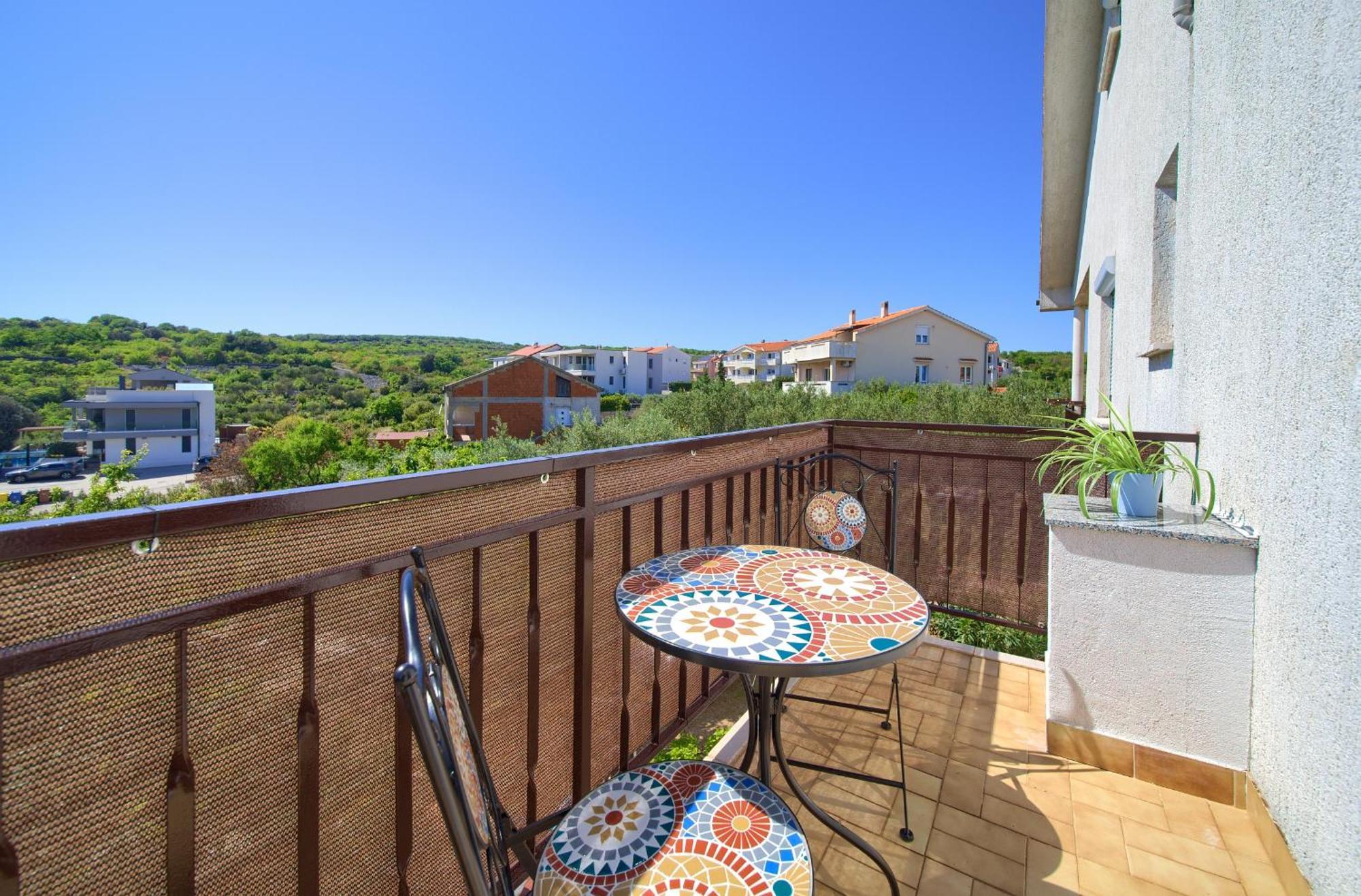 Apartment Lela Кърк Екстериор снимка